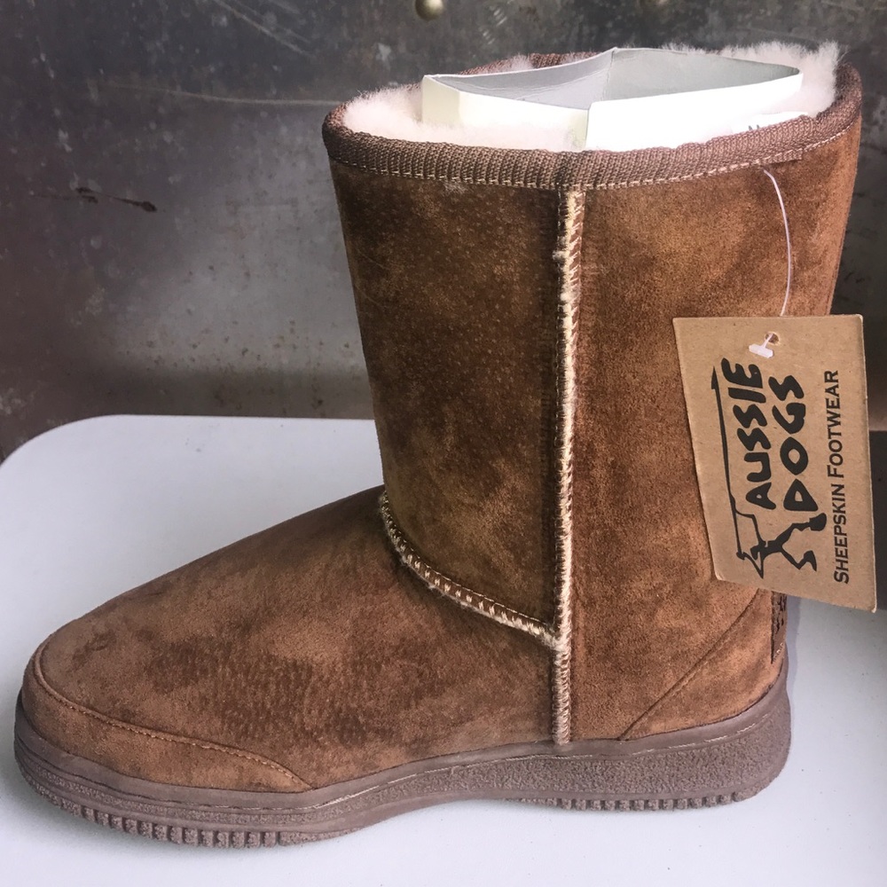 New* Aussie dog boots